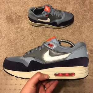 Nike Women Air Max 1 Essential Blue Gray Size 11